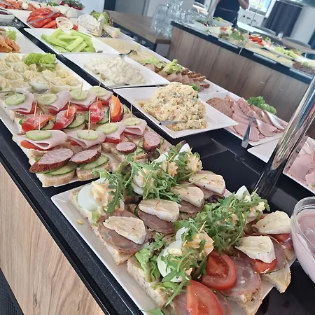 Strzelnica Comfort Ξενοδοχείο με διαμερίσματα Βρότσλαβ